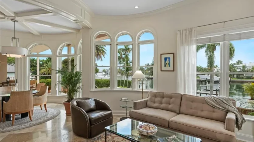 Ho acquistato la mia casa ad Amantea tramite è-Kasa Immobiliare, gestiscono tutto con serietà, trasparenza e disponibilità. Veramente mi sono trovato benissimo! 100% affidabili!