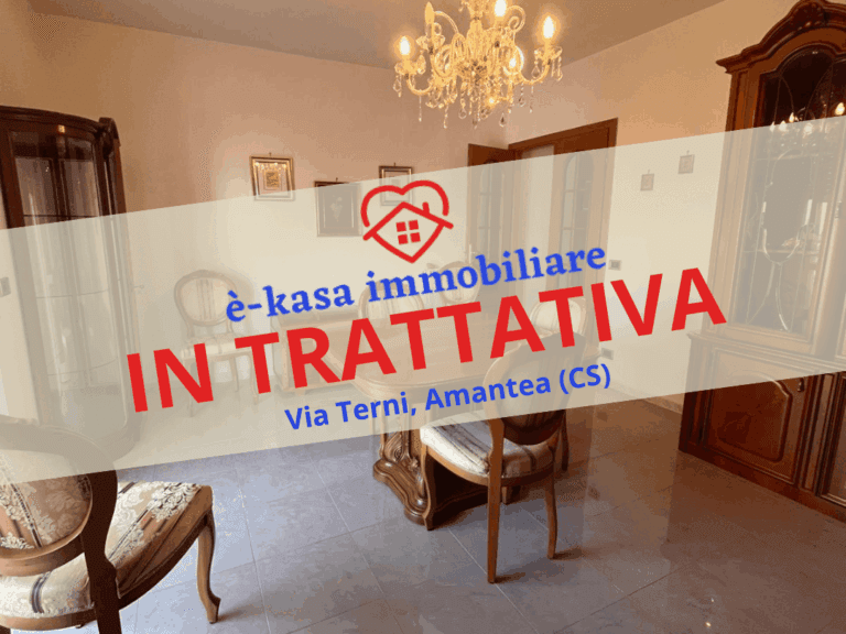 Appartamento in vendita ad Amantea centro con 2 garage e terrazzi