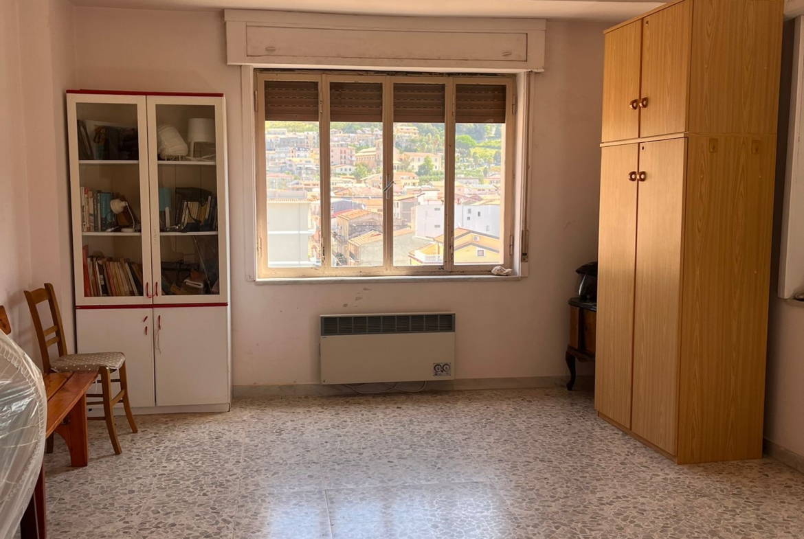 Appartamento in vendita in Via Mazzini 80 – circa 100 mq con ascensore