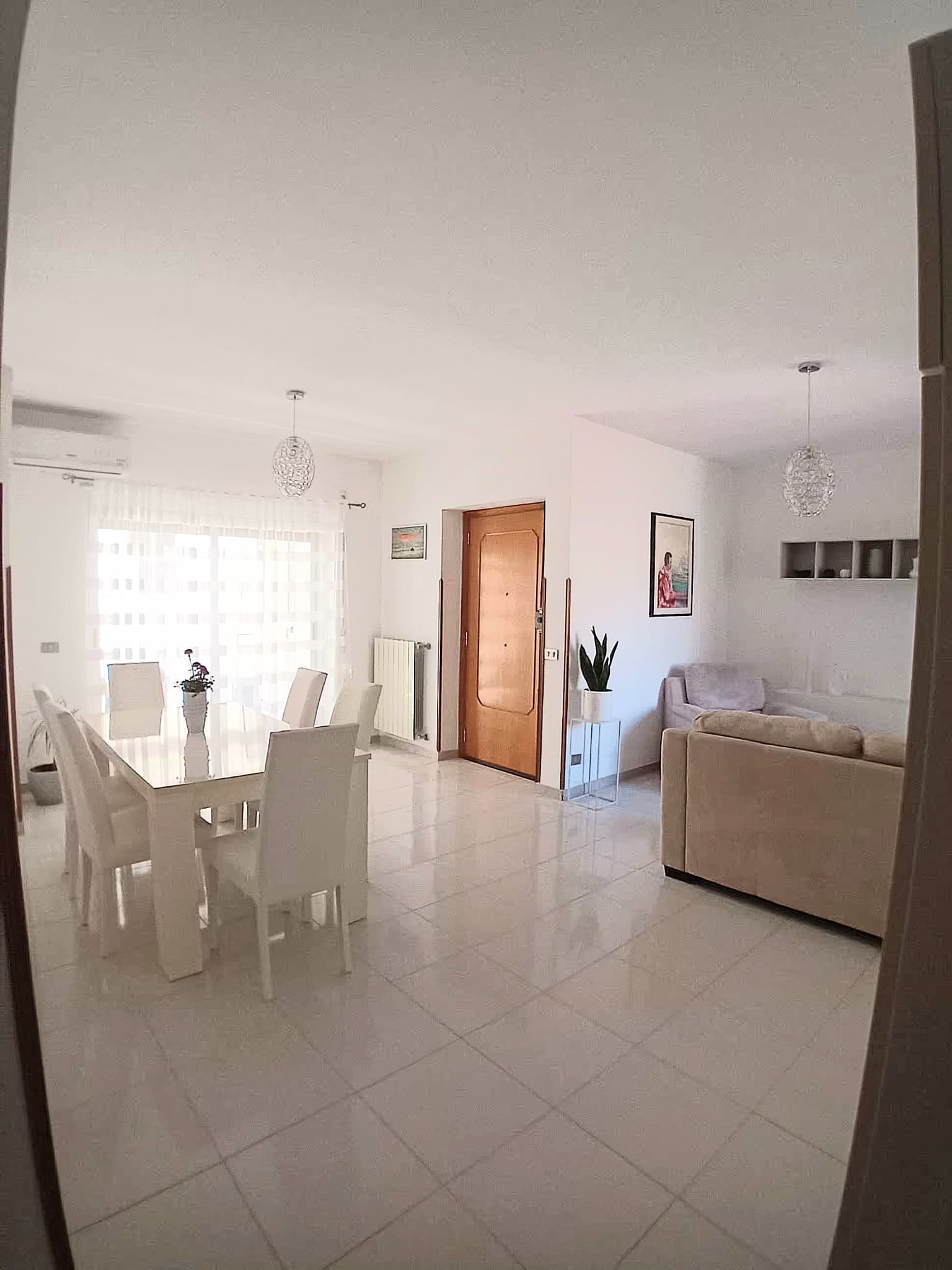 WhatsApp Image 2026-09-14 at 10.54.17 (1) Appartamento in vendita ad Amantea con 3 camere, terrazzo e garage