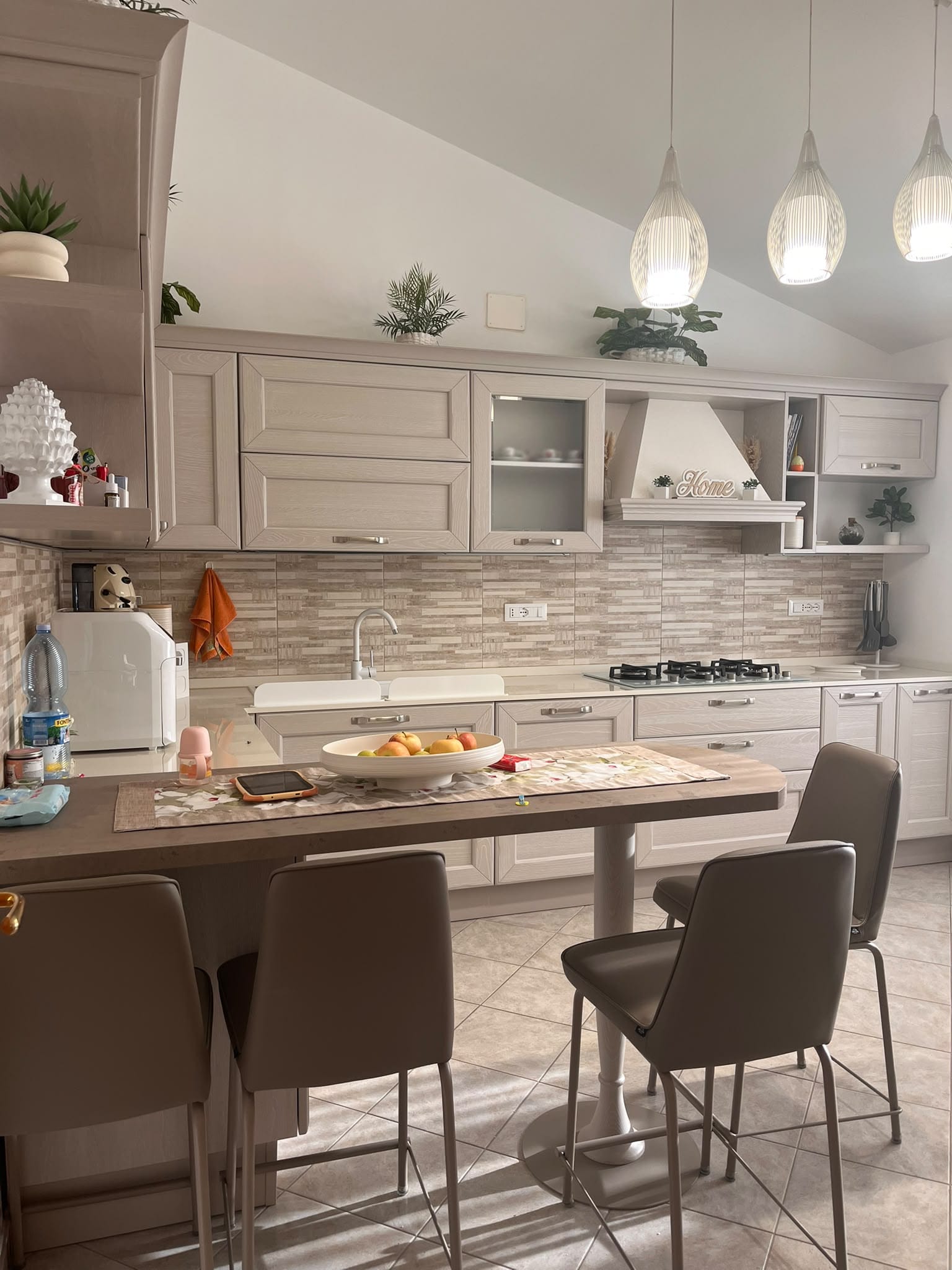 WhatsApp Image 2026-10-20 at 17.34.27 Appartamento in vendita a Lago con vista mare e garage incluso – €120.000