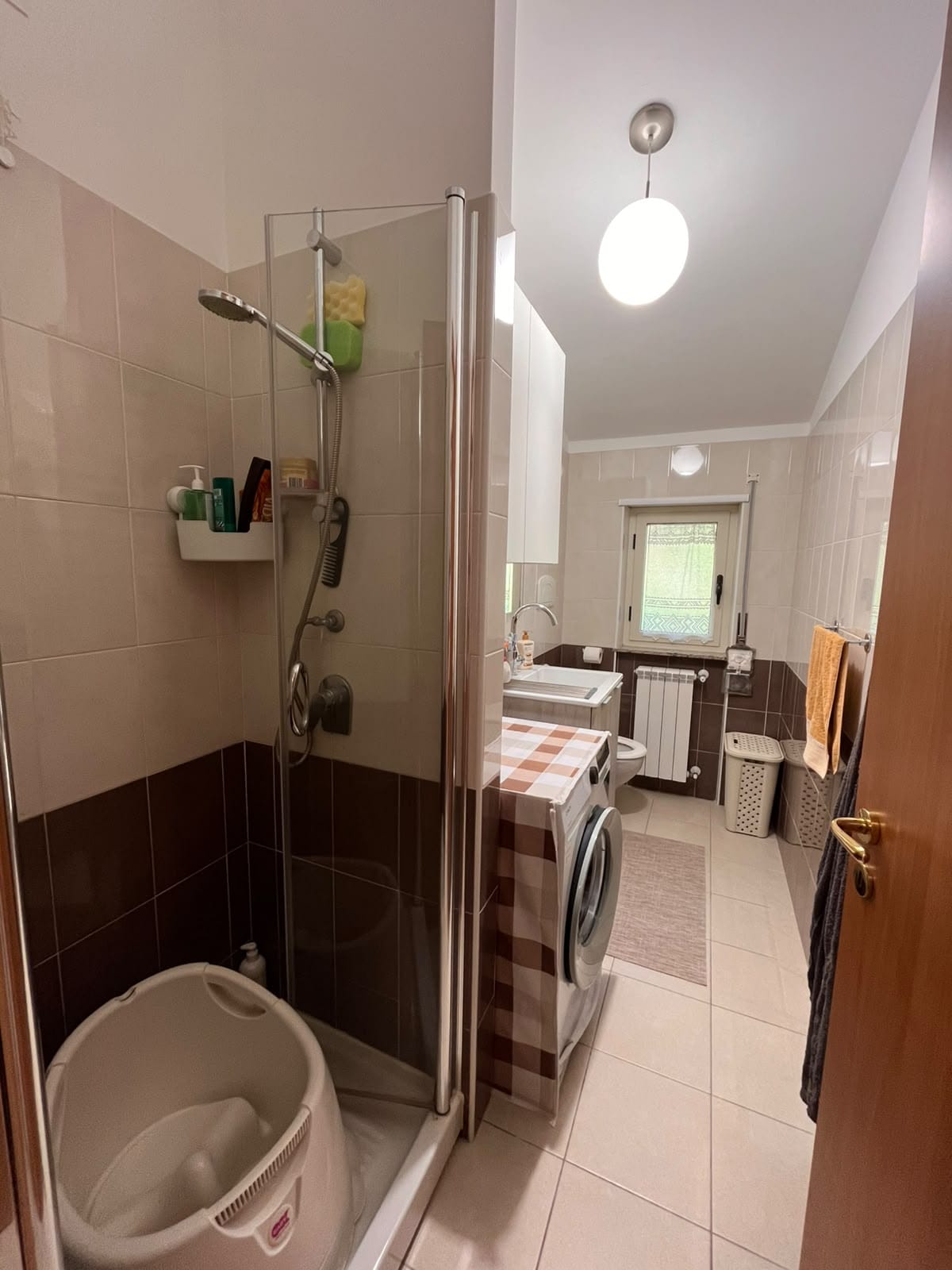 WhatsApp Image 2026-10-20 at 17.35.22 (2) Appartamento in vendita a Lago con vista mare e garage incluso – €120.000
