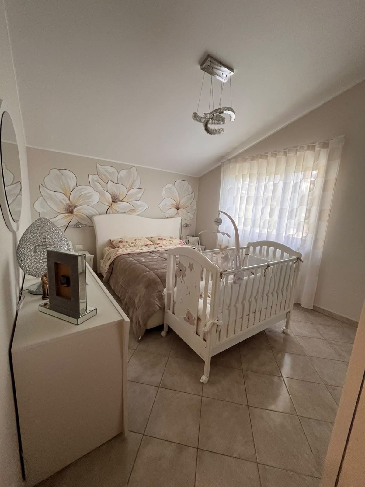 WhatsApp Image 2026-10-20 at 17.35.23 (1) Appartamento in vendita a Lago con vista mare e garage incluso – €120.000